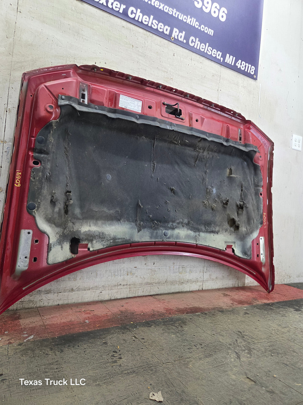 2004-2008 Ford F150 Hood