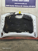 2003-2006 Chevrolet Silverado 1500 2500 'Cateye' Hood "Standard Line" - Summit White