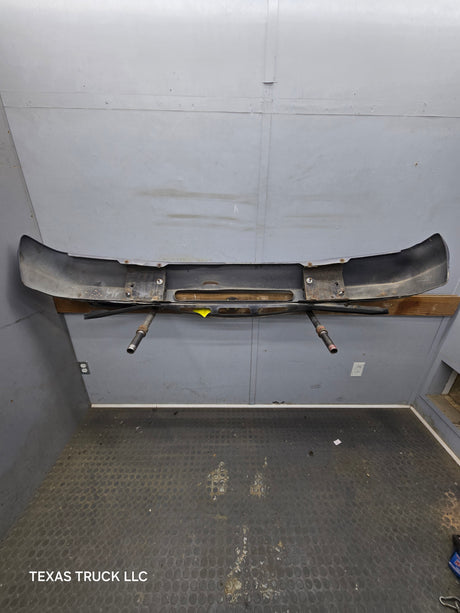 1992–2007 Ford Econoline E-150 E-250 E-350 E-450 E-550 Front Bumper