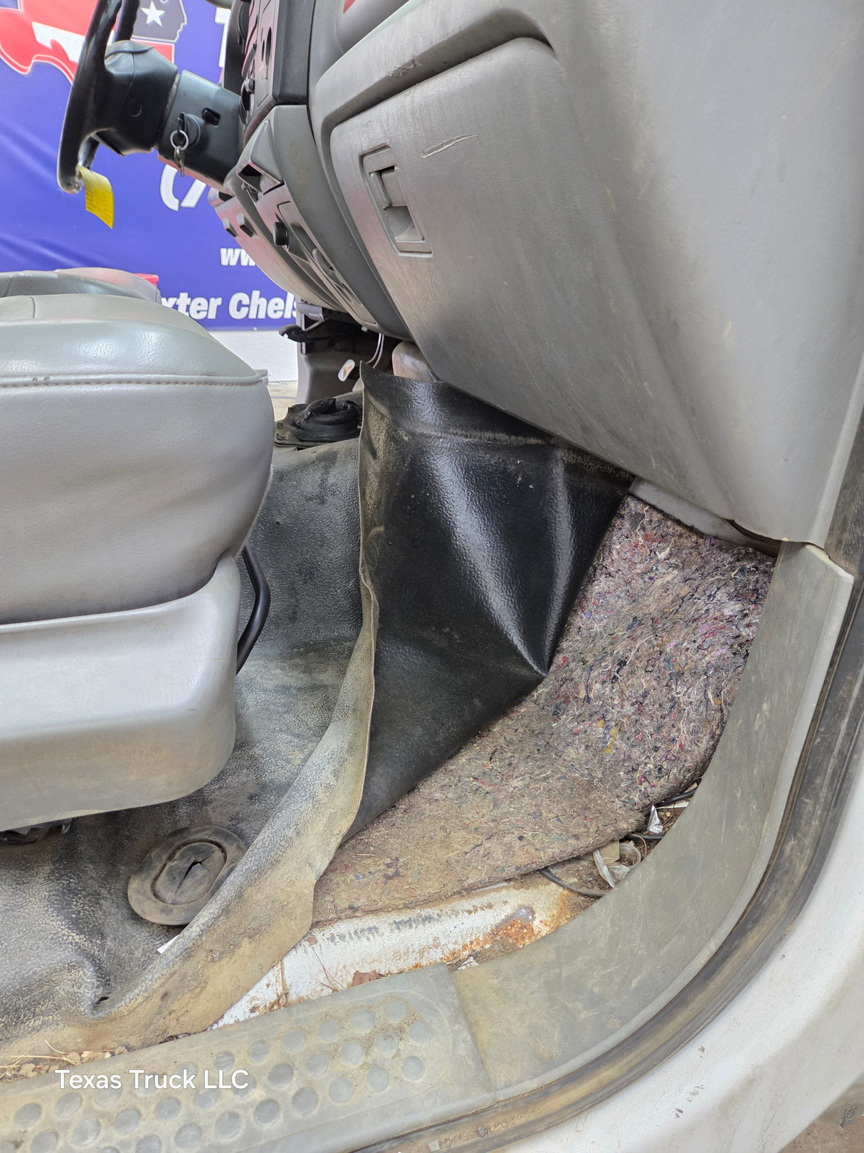 2005-2007 Ford Super Duty F250 F350 F450 F550 2 Door Regular Cab