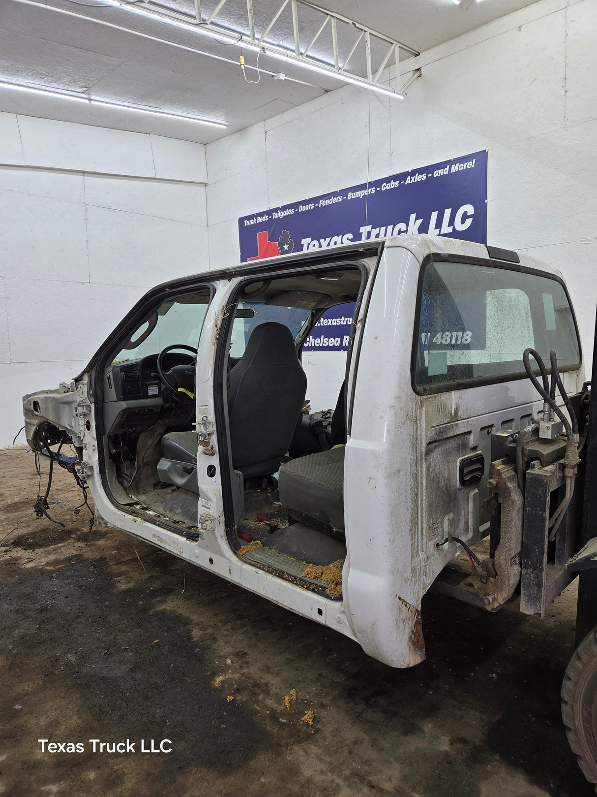2005-2007 Ford Super Duty F250 F350 F450 F550 XLT 4 Door Crew Cab