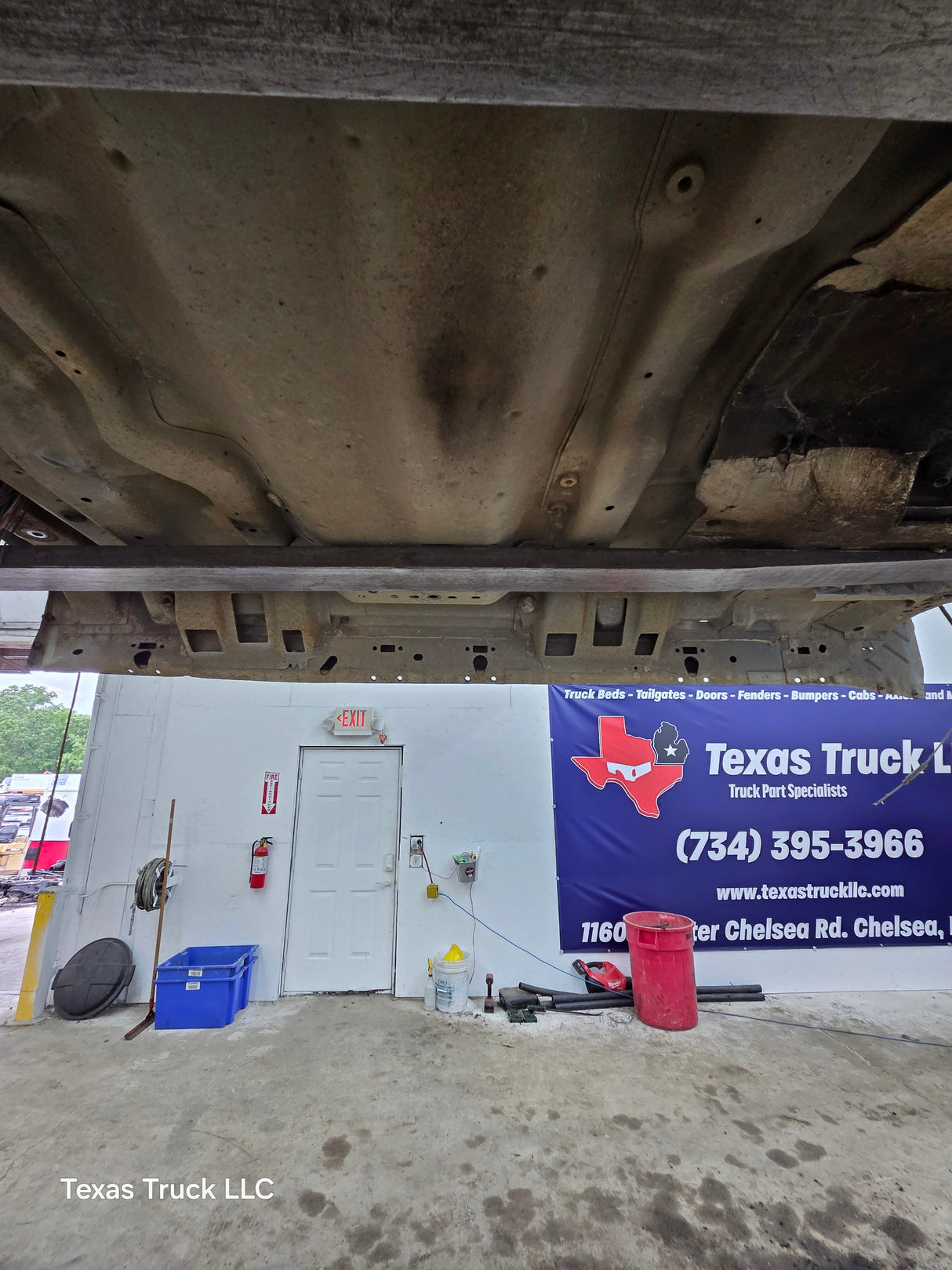 2005-2007 Ford Super Duty F250 F350 F450 F550 XLT 4 Door Crew Cab