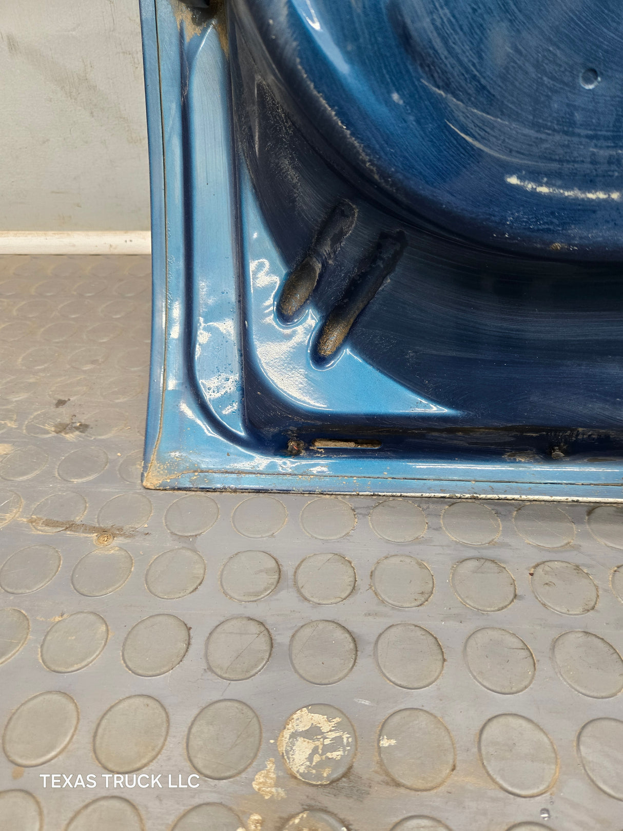 1999-2007 Ford Super Duty F250 F350 F450 F550 LH Extended Cab Driver Side Rear Door