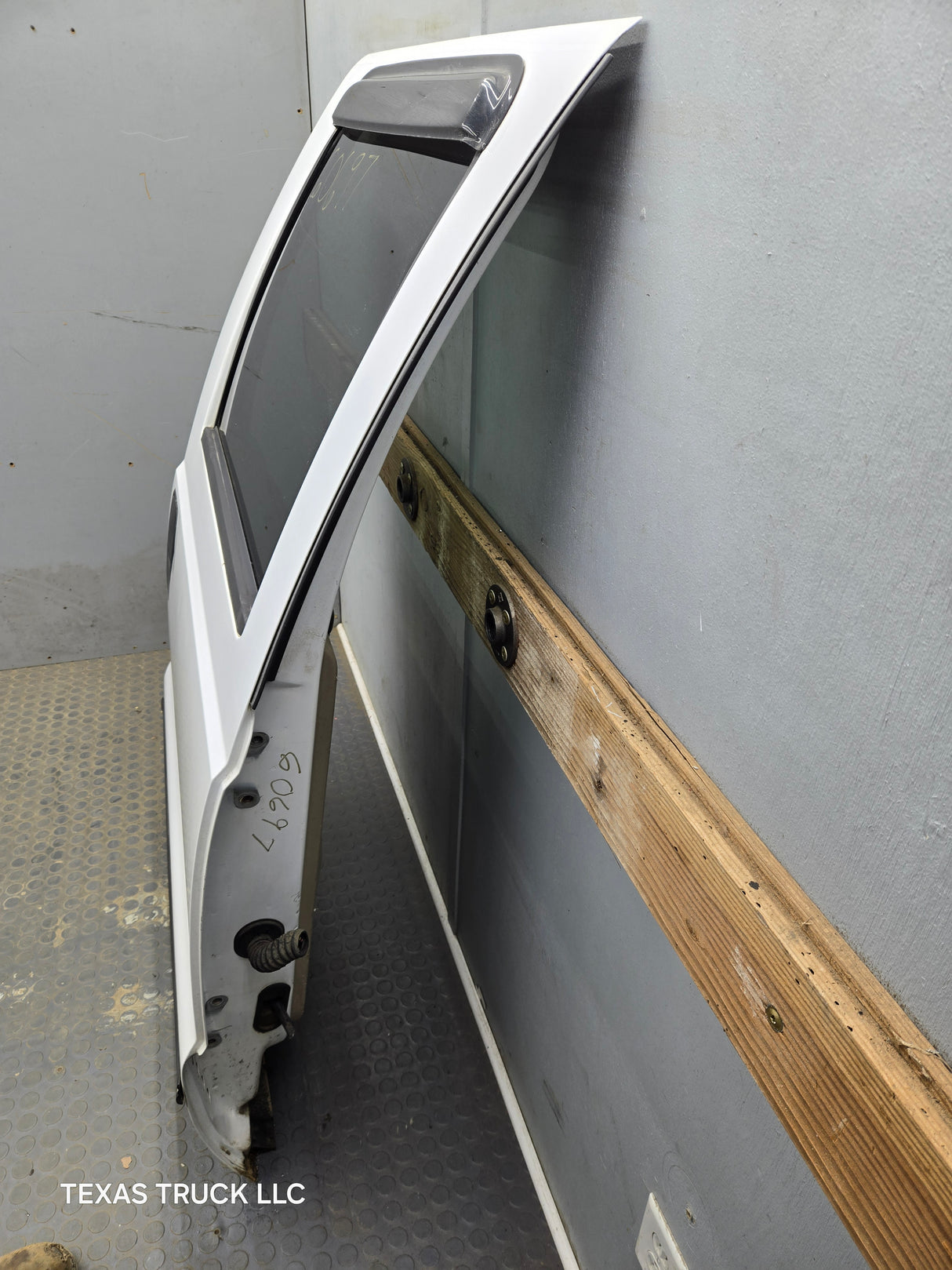1999-2011 Ford Super Duty RH Passenger Side Rear Crew Cab Door F250 F350 F450 F550
