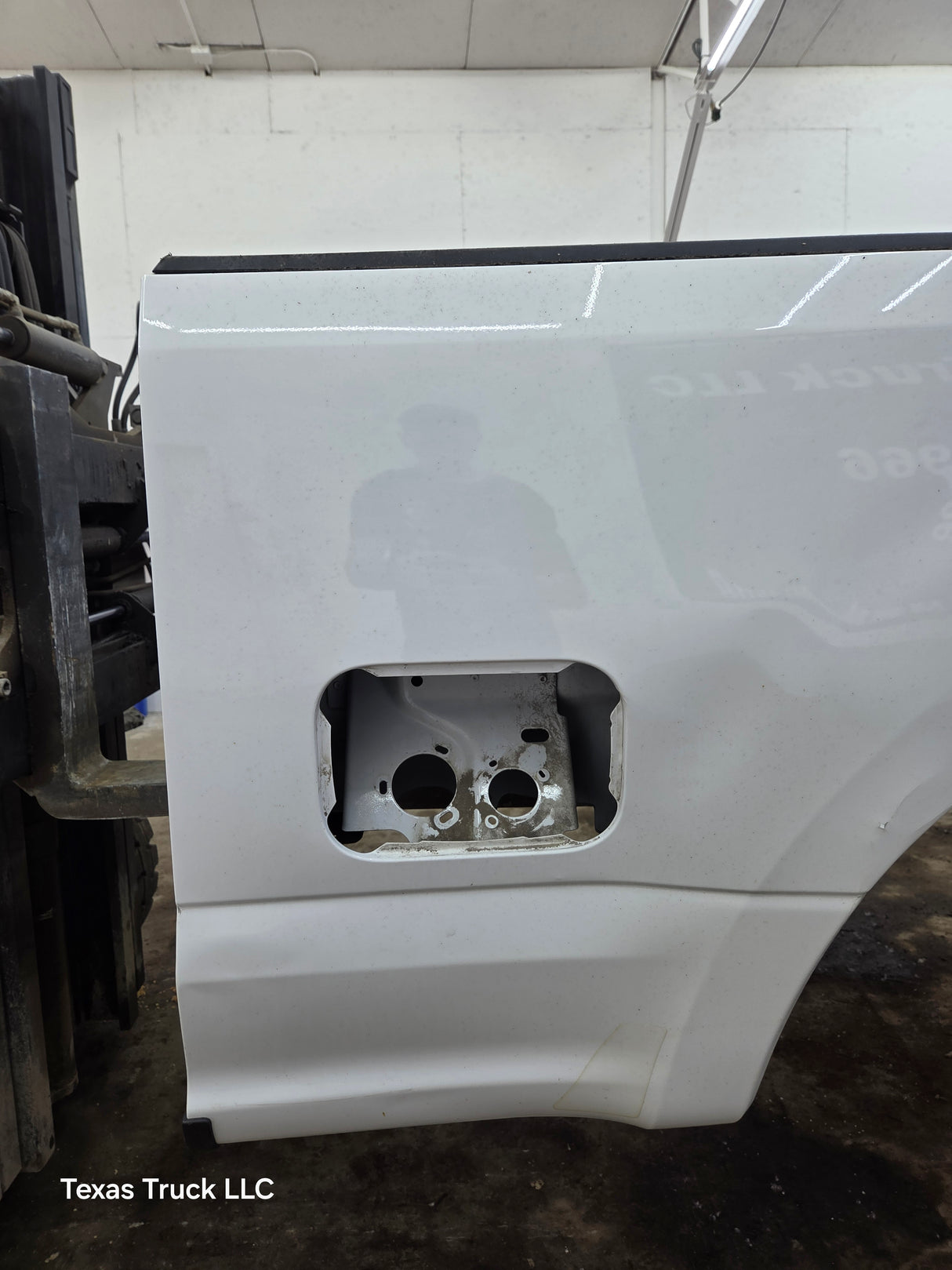 2017-2022 Ford F250 F350 Super Duty 6' 9" Short Truck Bed
