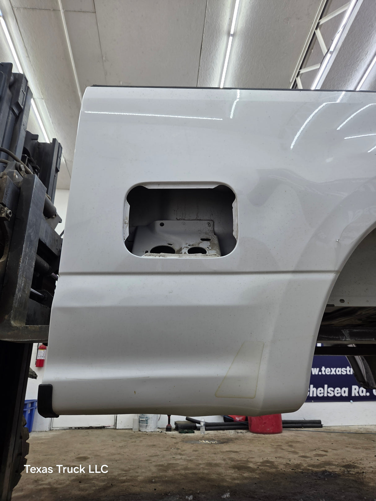 2017-2022 Ford F250 F350 Super Duty 6' 9" Short Truck Bed