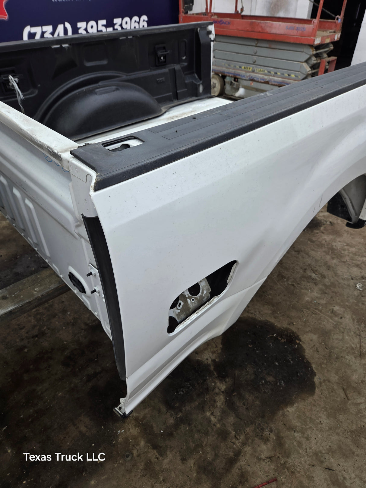 2017-2022 Ford F250 F350 Super Duty 6' 9" Short Truck Bed