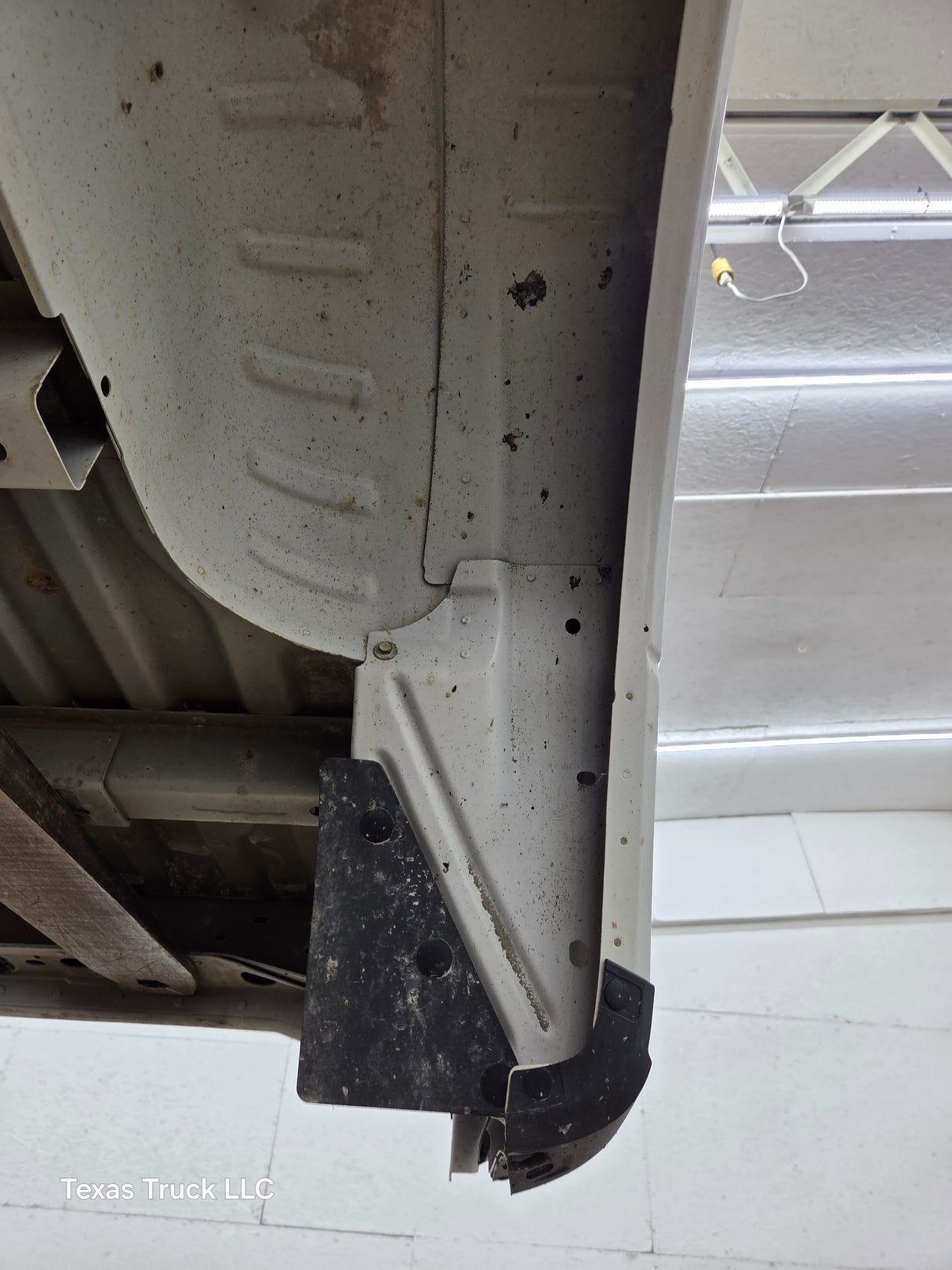 2017-2022 Ford F250 F350 Super Duty 6' 9" Short Truck Bed