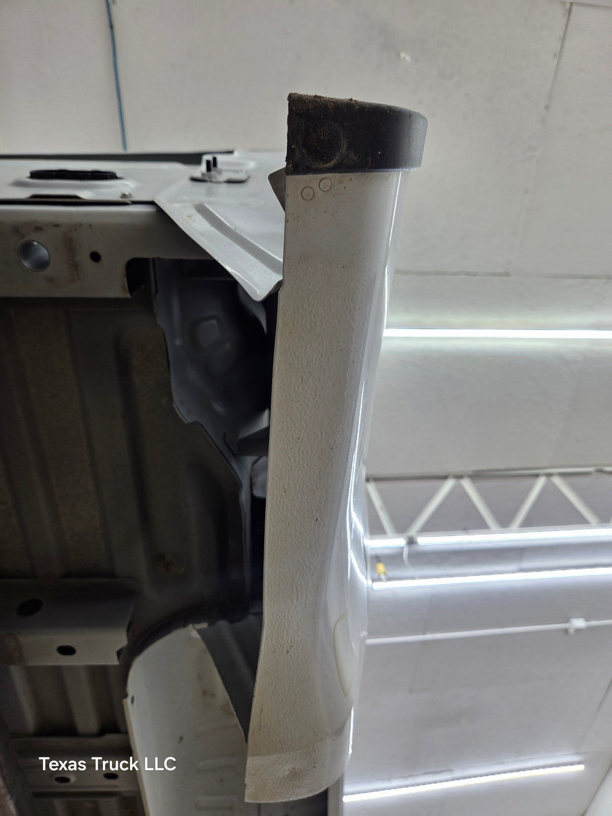 2017-2022 Ford F250 F350 Super Duty 6' 9" Short Truck Bed