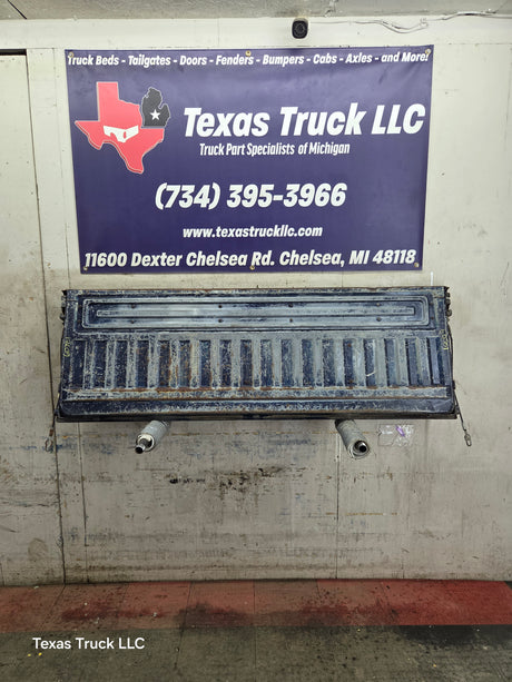 1980-1986 Bullnose / Bricknose / OBS Ford F100 F150 F250 F350 Tailgate