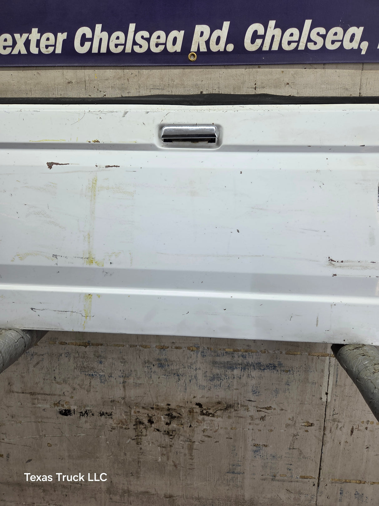 1980-1986 Bullnose / Bricknose / OBS Ford F100 F150 F250 F350 Tailgate
