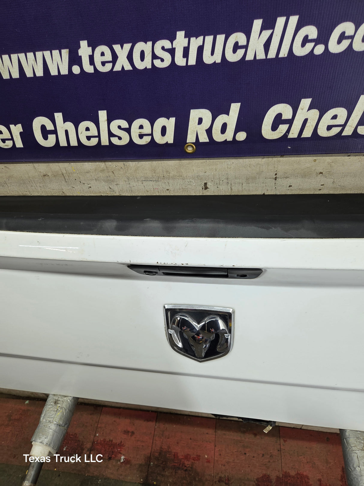 2009-2018 Dodge Ram 4th Gen 1500 2500 3500 Tailgate