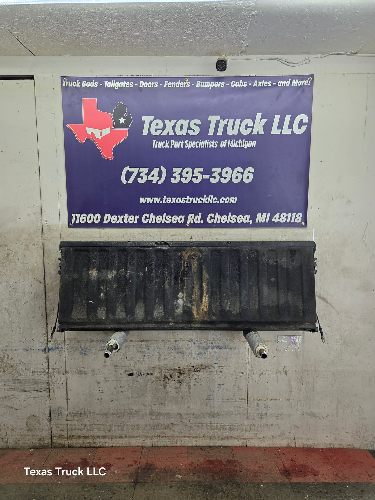 1999-2007 Chevrolet Silverado / GMC Sierra 1500 2500 3500 Tailgate