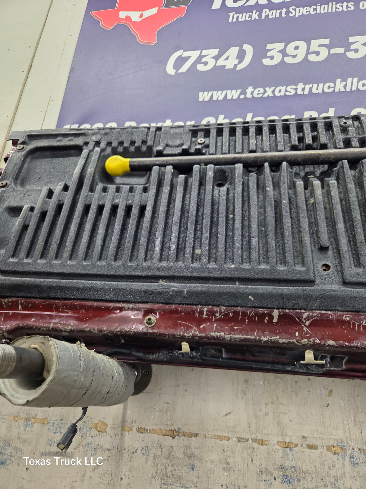 2008-2016 Ford Super Duty Platinum Tailgate With Step F250 F350 F450 F550