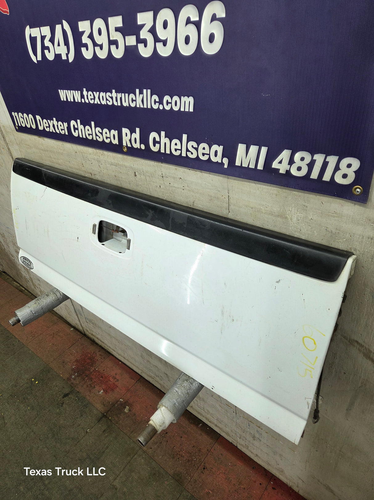 1999-2007 Chevrolet Silverado / GMC Sierra 1500 2500 3500 Tailgate