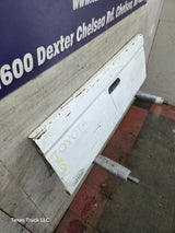 1995-2004 Toyota Tacoma Tailgate - White