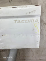 1995-2004 Toyota Tacoma Tailgate - White
