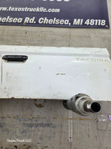 1995-2004 Toyota Tacoma Tailgate - White