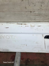 1995-2004 Toyota Tacoma Tailgate - White