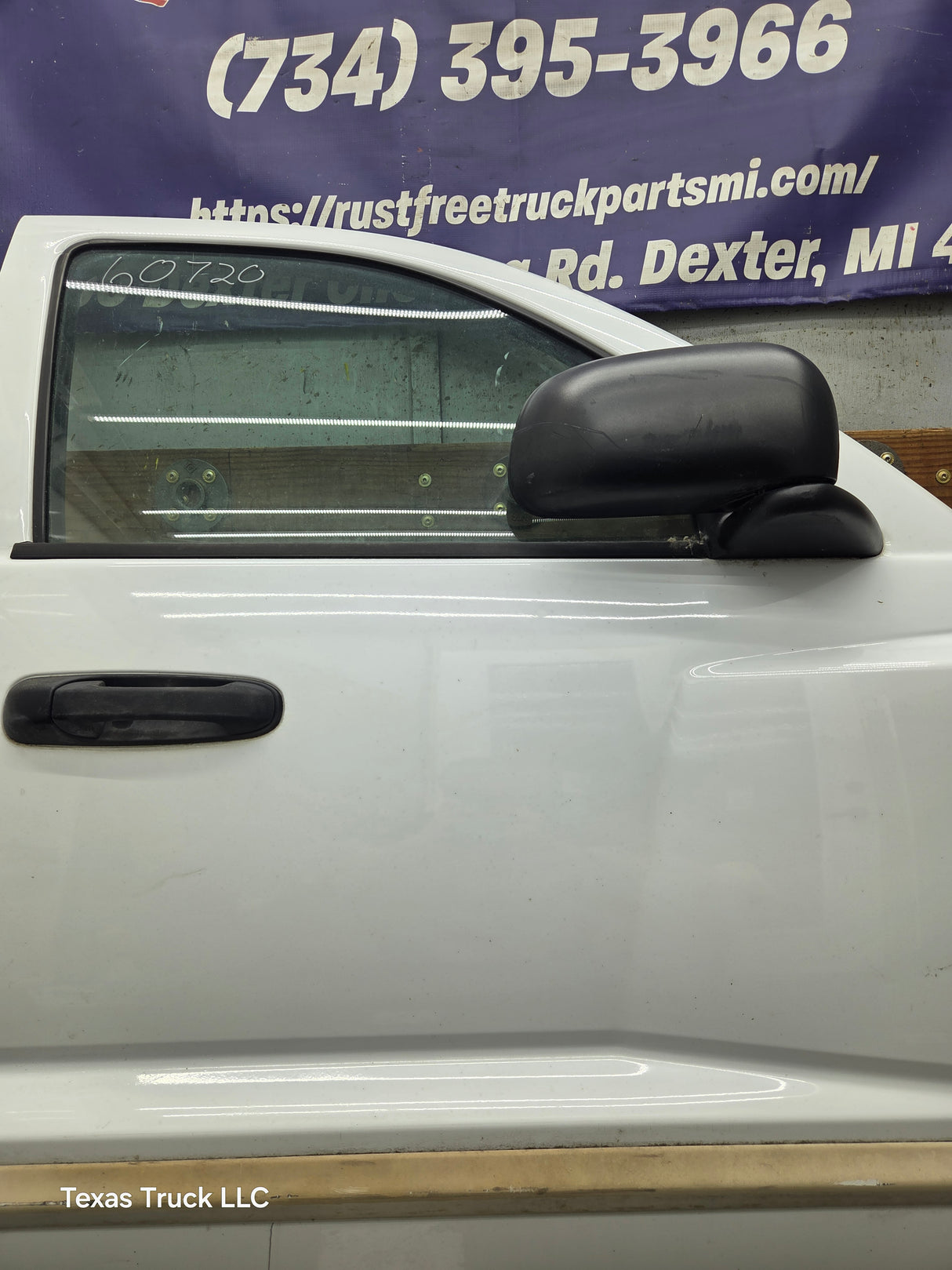 2005-2011 Dodge Dakota Passenger Side RH Front Door