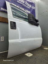 2012-2016 Ford Super Duty RH Passenger Side Front Door F250 F350 F450 F550