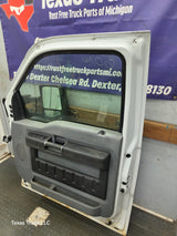 2012-2016 Ford Super Duty RH Passenger Side Front Door F250 F350 F450 F550