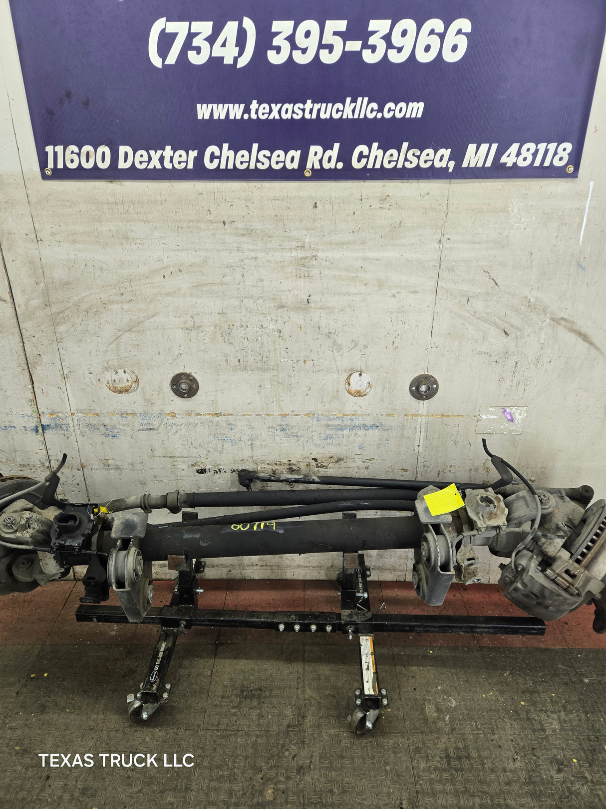 2005-2016 Ford Super Duty F450 F550 FRONT Axle 2wd