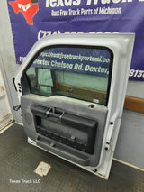 2012-2016 Ford Super Duty RH Passenger Side Front Door F250 F350 F450 F550