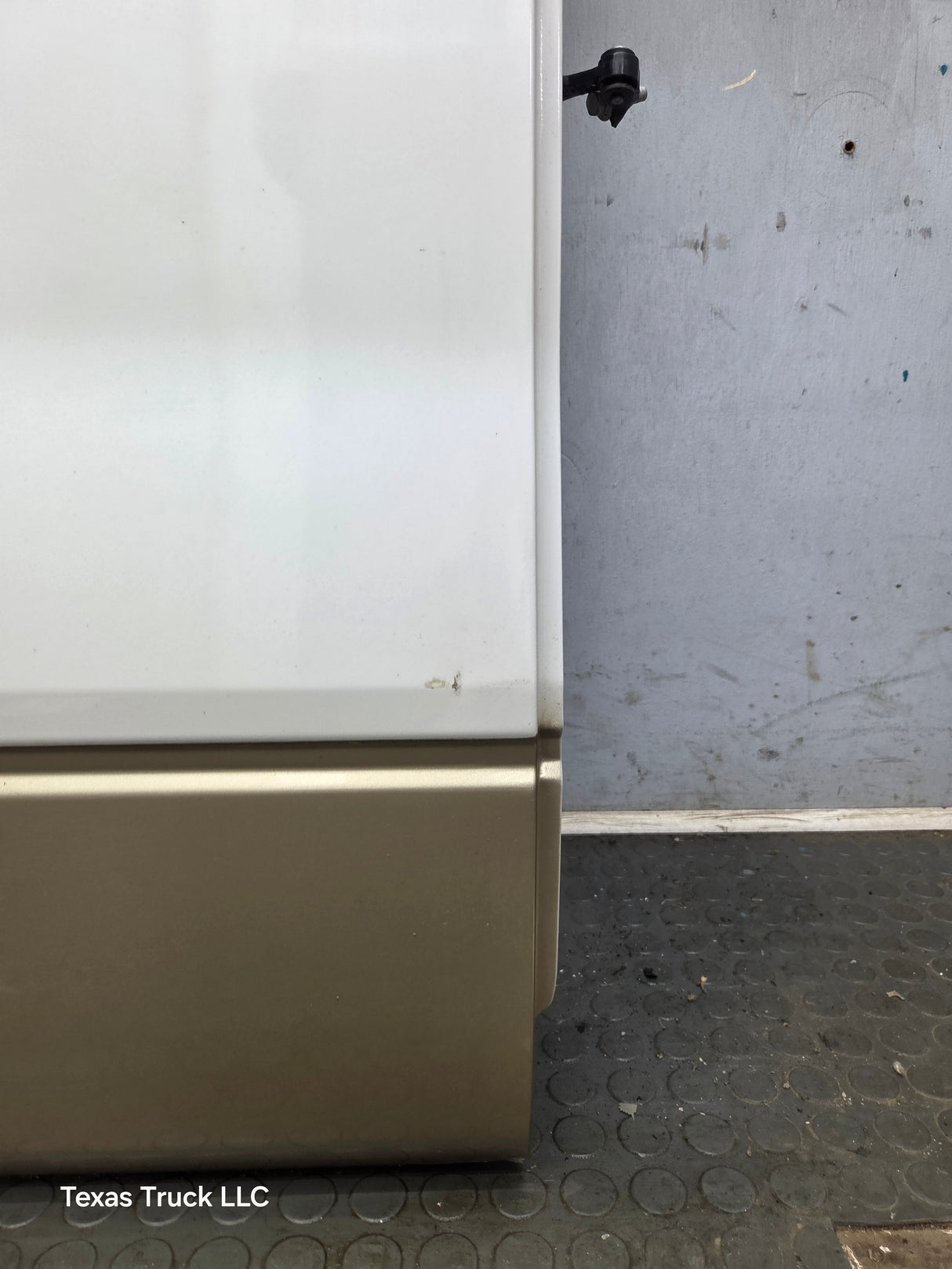 2004-2008 Ford F150 Rear Passenger Crew Cab Door