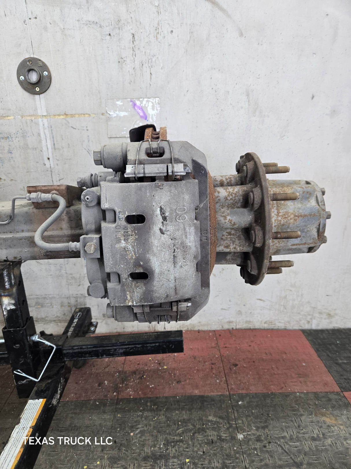 2005-2016 Ford F450 F550 Super Duty Rear Axle 4.30 Gear Ratio DRW