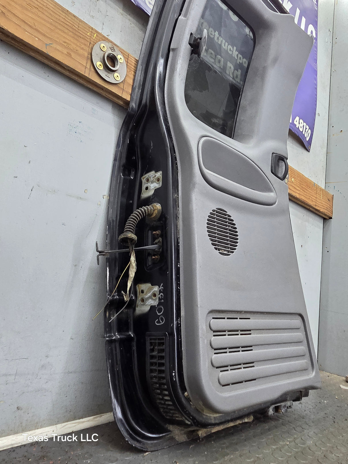 1994-2002 Dodge Ram 2nd Gen LH Driver Side Rear Extended Cab Door 1500 2500 3500