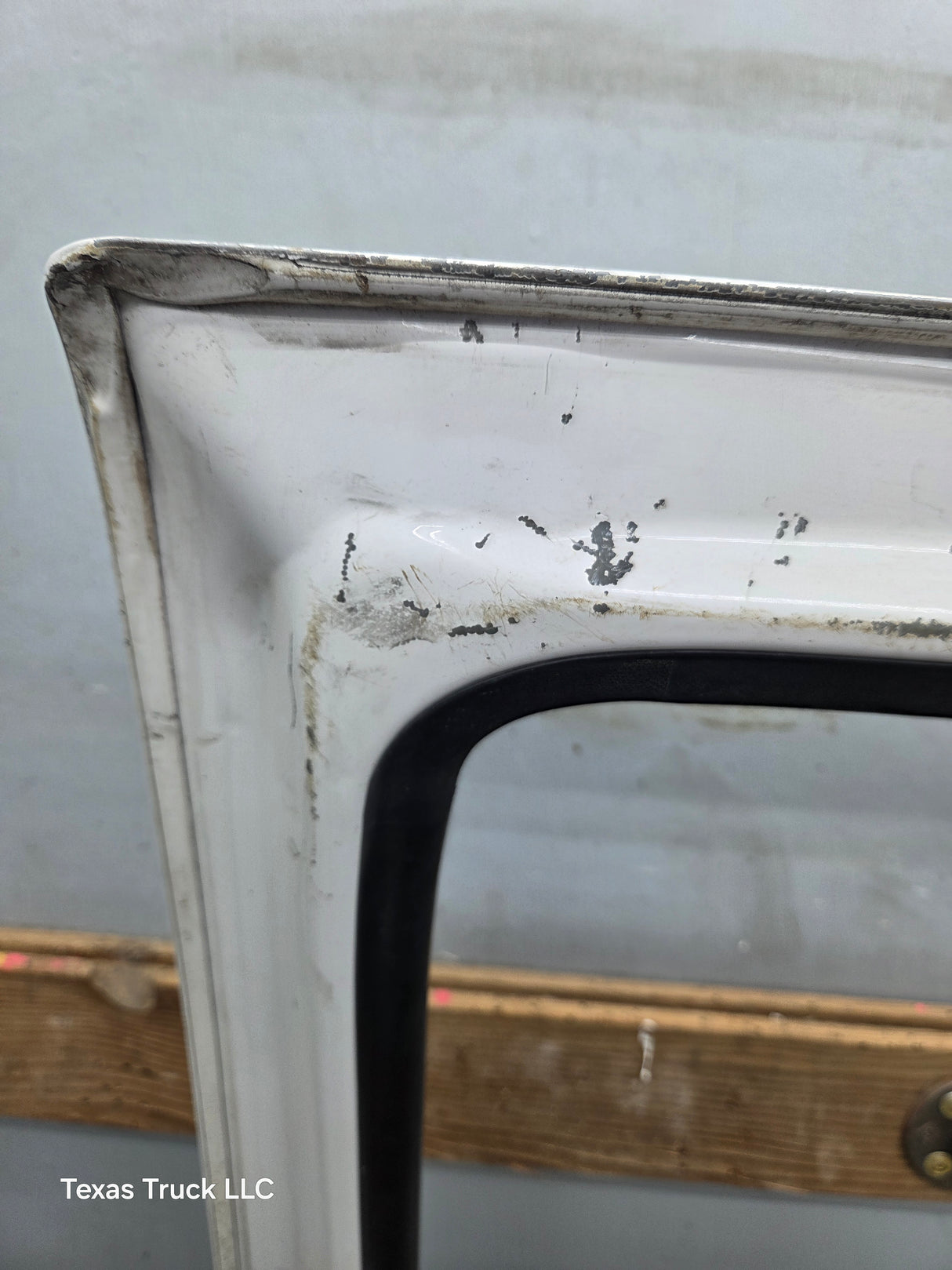 2000-2006 Toyota Tundra Front Left Hand Driver Side 1st Gen Door