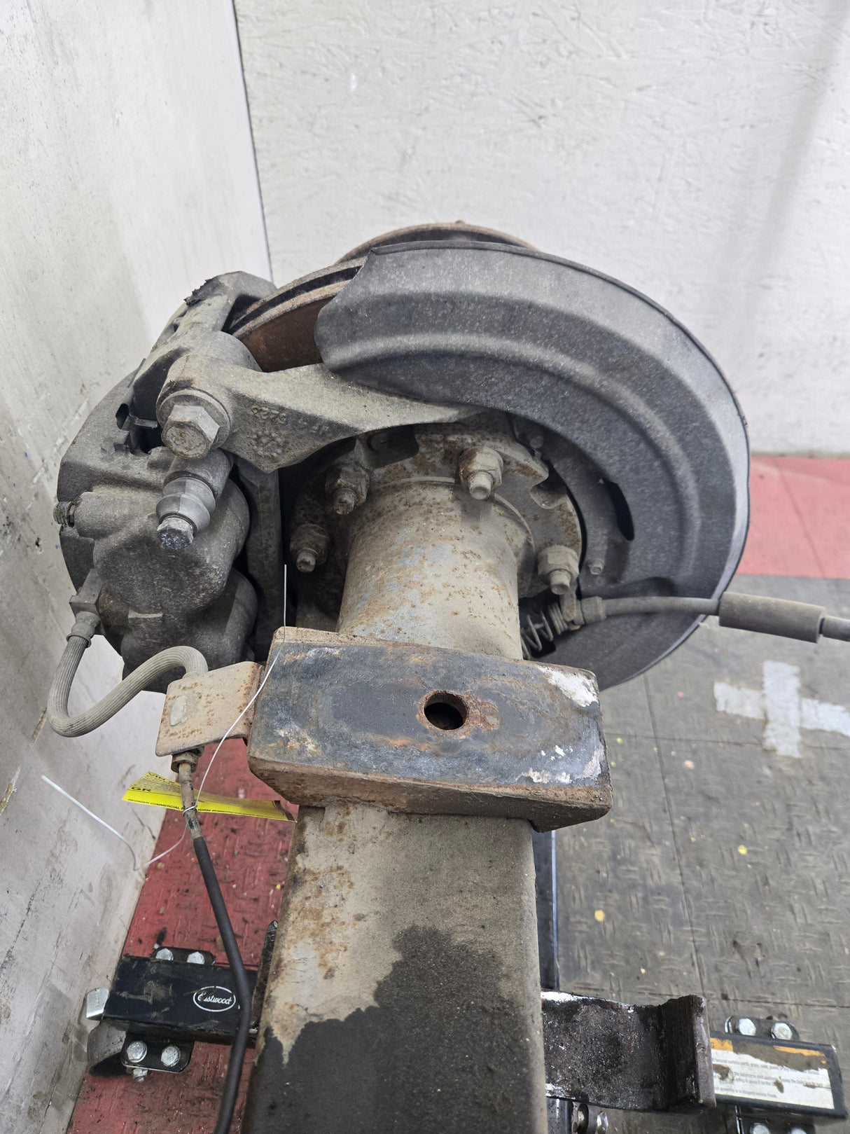 2005-2016 Ford F450 F550 Super Duty Rear Axle 4.88 Gear Ratio DRW
