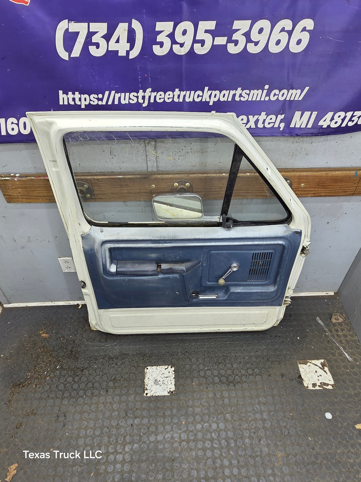 1973-1979 Ford F100 F150 F250 F350 LH Driver Side Front Door