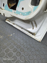 1999-2007 Ford Super Duty F250 F350 F450 F550 RH Extended Cab Passenger Rear Door