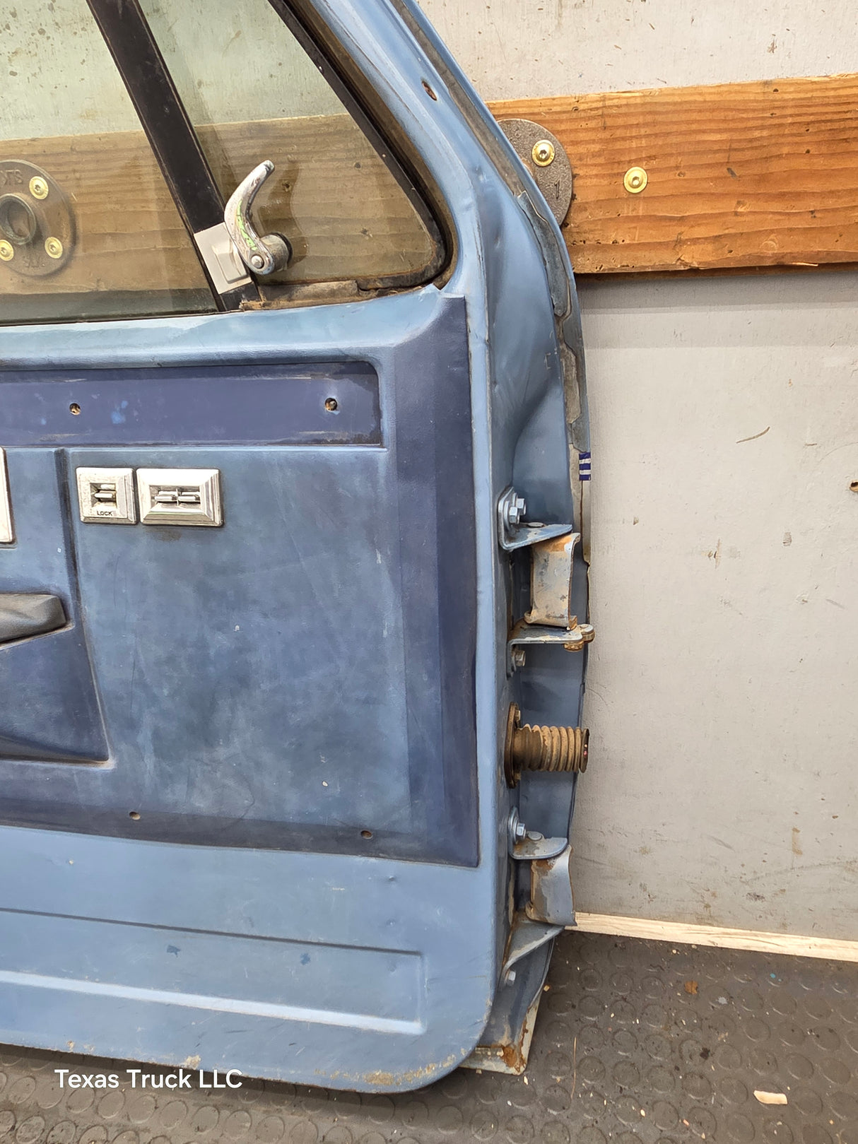 1973-1987 Chevrolet / GMC Square Body Front Drivers Side LH Door K / C Series