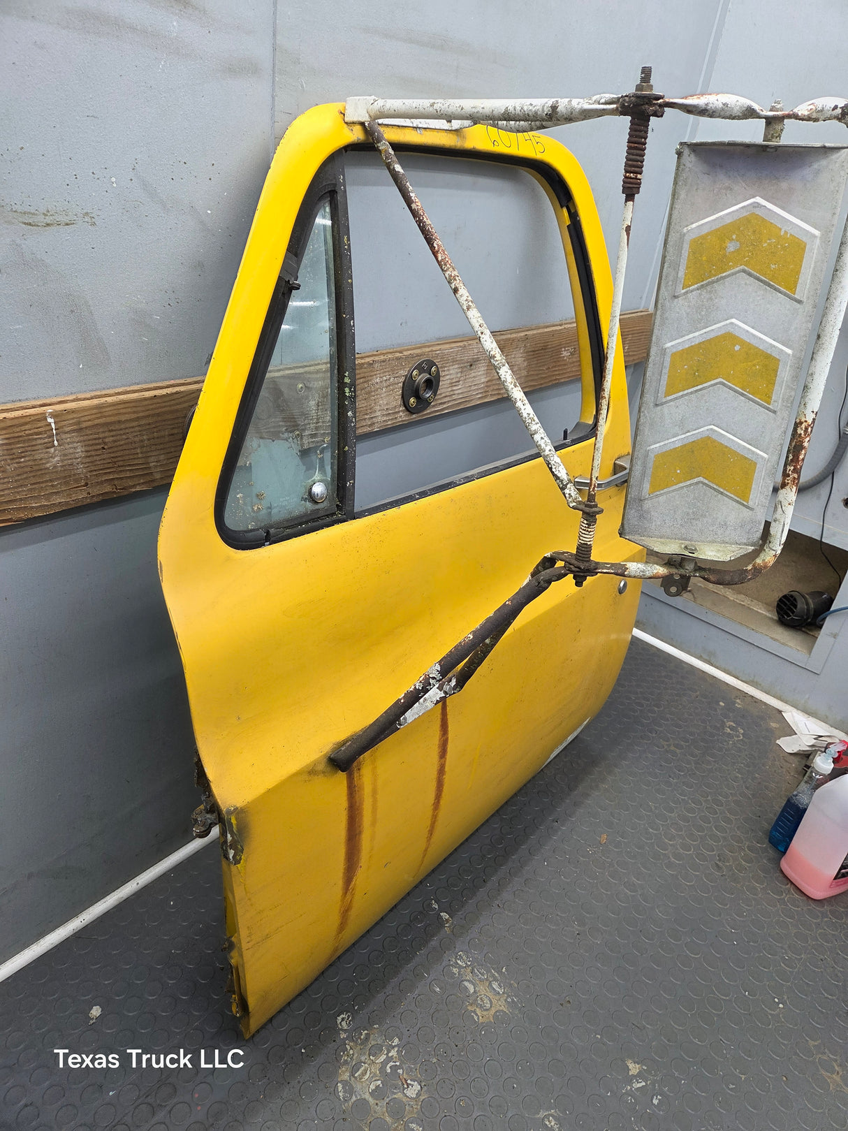 1973-1987 Chevrolet / GMC Square Body Front Drivers Side LH Door K / C Series
