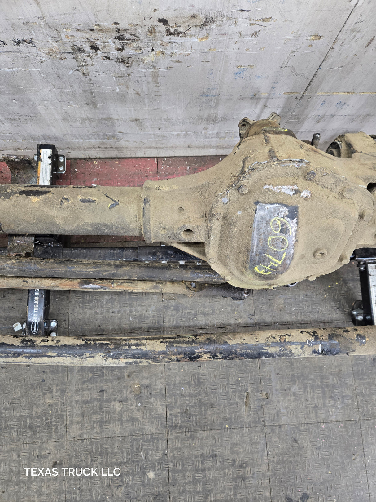 2005-2016 Ford F450 F550 Super Duty Front Axle 4.88 Gear Ratio DRW 10 Lug