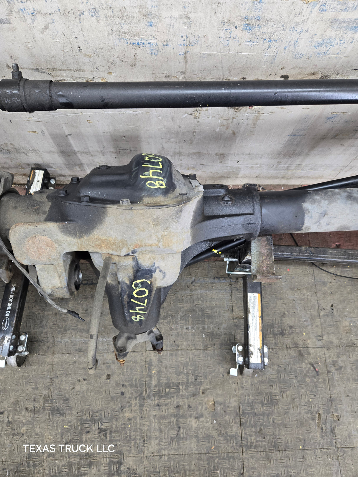 2017-2022 Ford F450 F550 Super Duty Front Axle 4.88 Gear Ratio DRW 189k miles