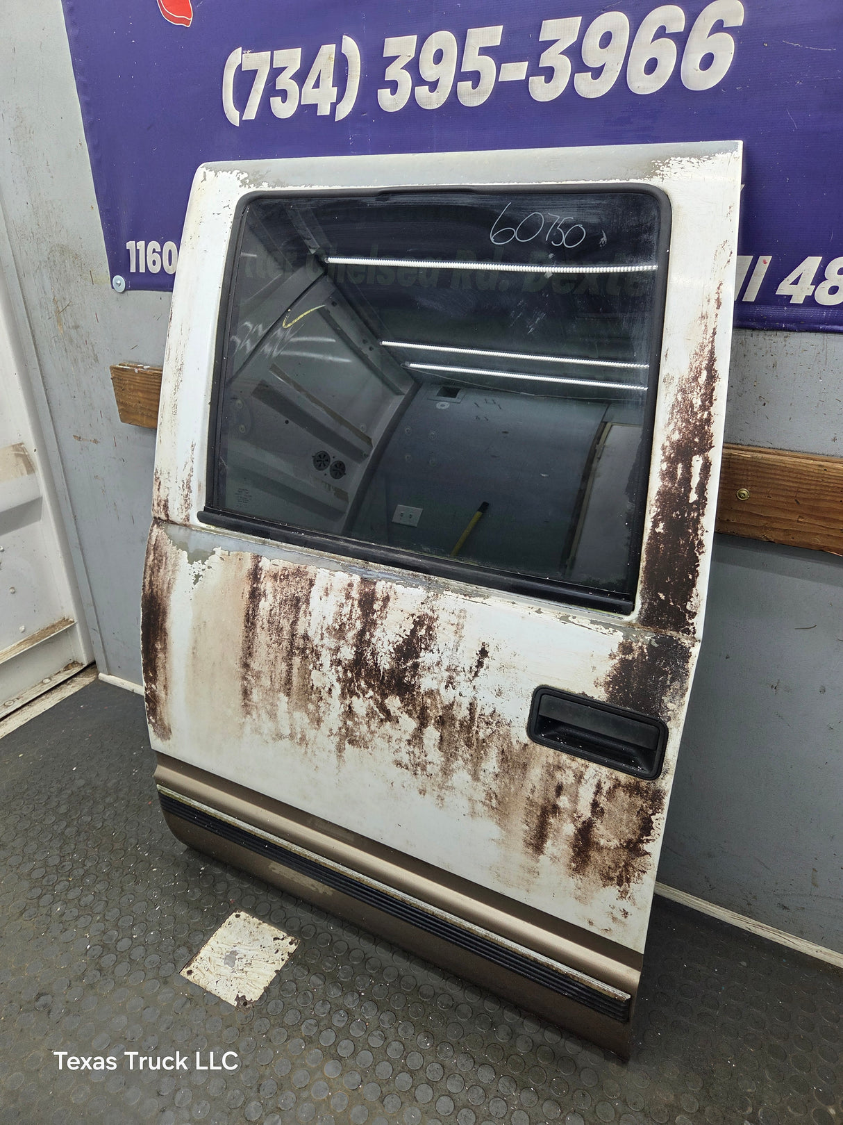 1992-2000 Chevrolet Silverado Suburban GMC Sierra K1500 K2500 K3500 Crew Cab LH Rear Driver Door