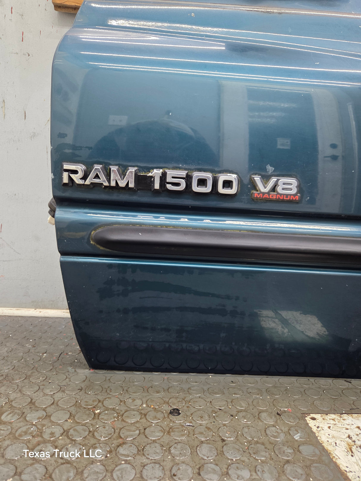 1994-2002 Dodge Ram 2nd Gen Quad Cab 4 Door Square Corner LH Driver Side Door