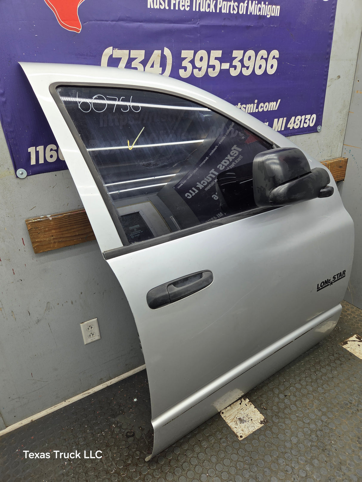 2003-2008 Dodge Ram 3rd Gen Passenger Side Front Quad Cab Crew Cab Door 1500 2500 3500 4500 5500