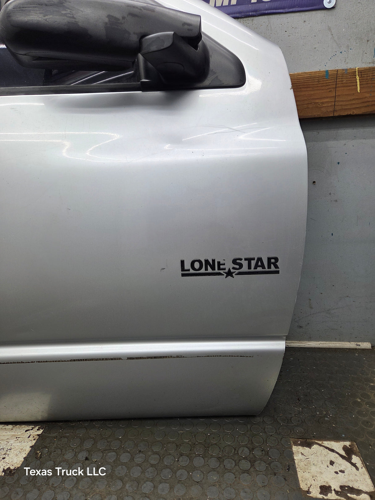 2003-2008 Dodge Ram 3rd Gen Passenger Side Front Quad Cab Crew Cab Door 1500 2500 3500 4500 5500