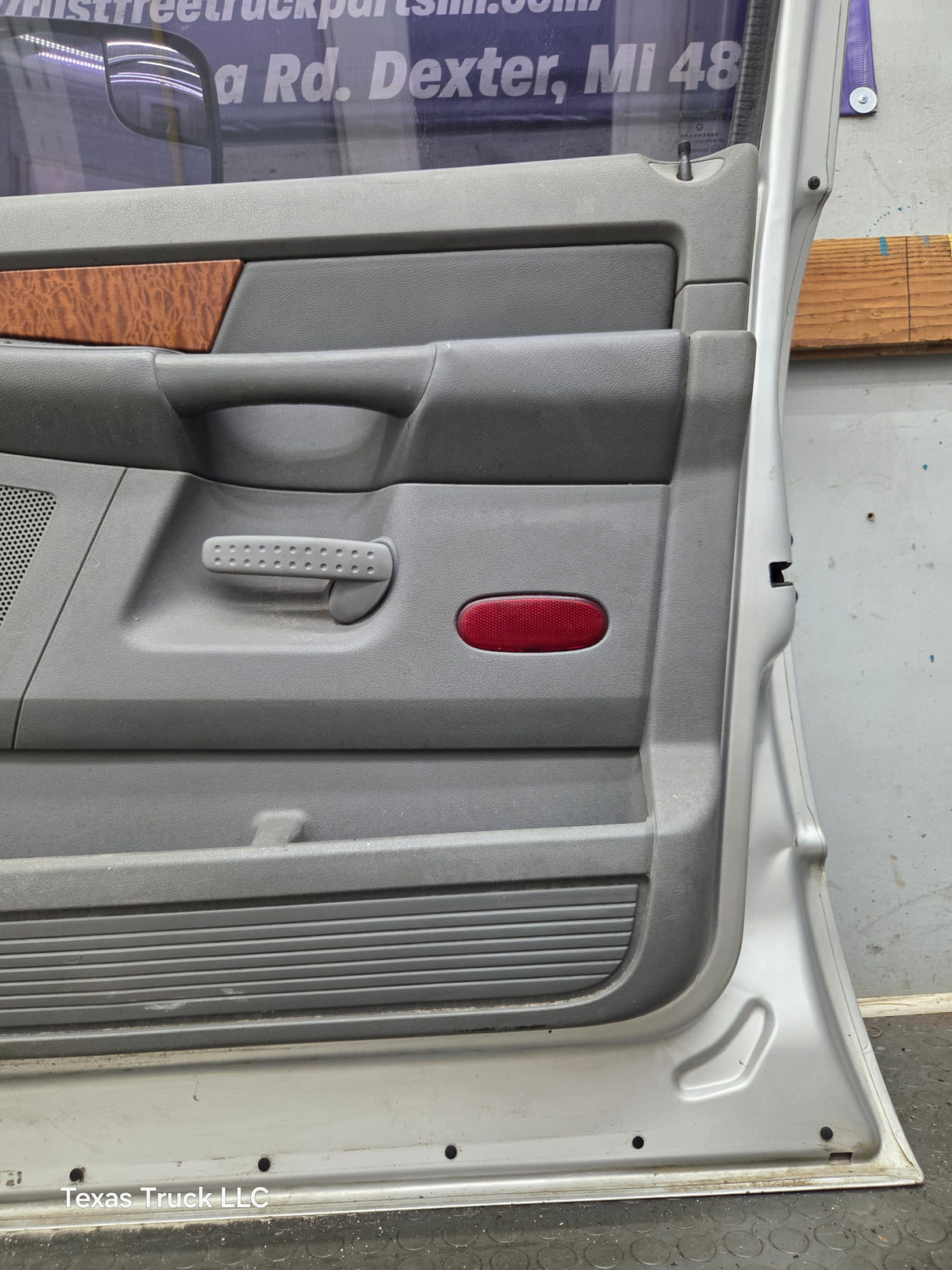 2003-2008 Dodge Ram 3rd Gen Passenger Side Front Quad Cab Crew Cab Door 1500 2500 3500 4500 5500