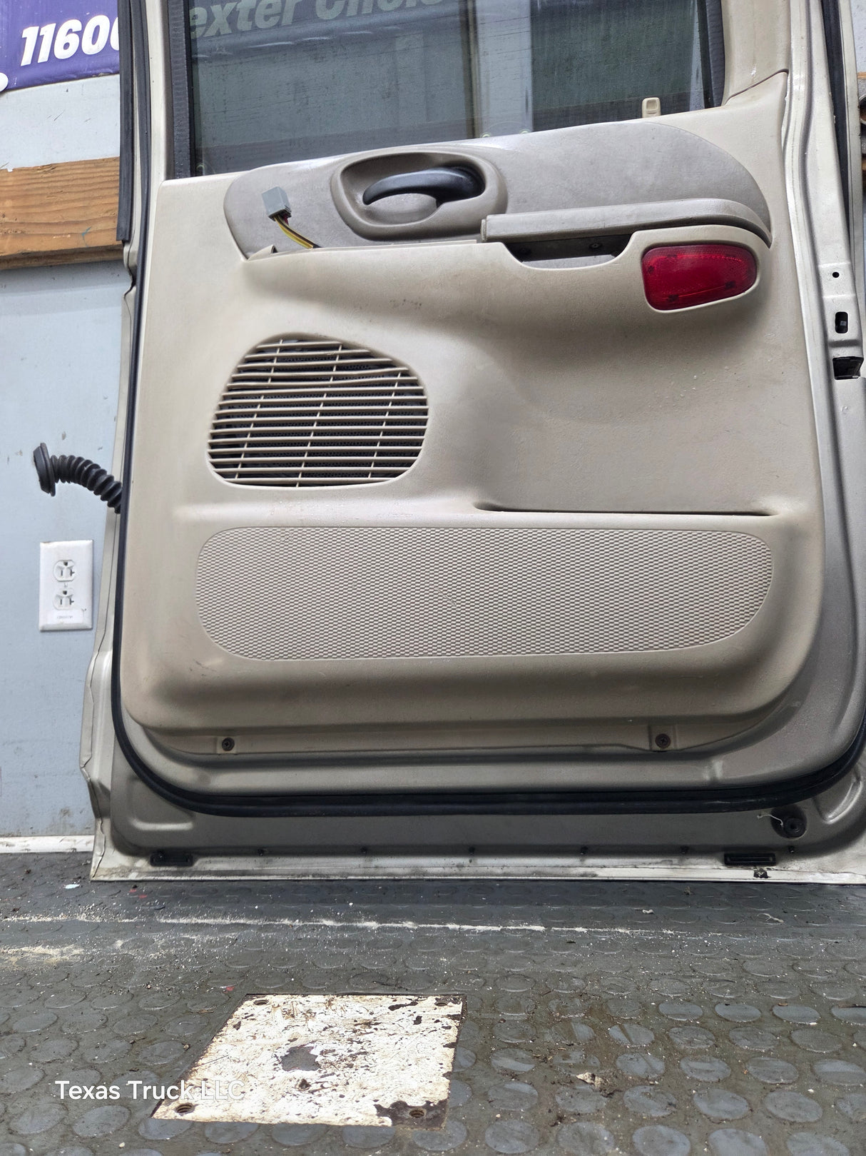 1997-2003 Ford F150 Passenger Side Rear Crew Cab Door Right Hand