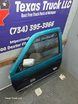 1988-2000 Chevrolet Silverado Suburban GMC Sierra LH Front Driver Side Door