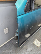 1988-2000 Chevrolet Silverado Suburban GMC Sierra LH Front Driver Side Door