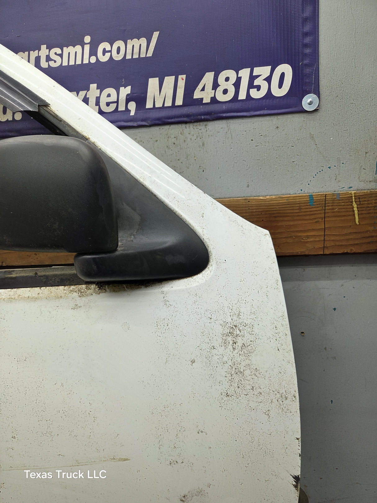 1997-2003 Ford F150 Extended / Regular Cab Passenger Side RH Front Door
