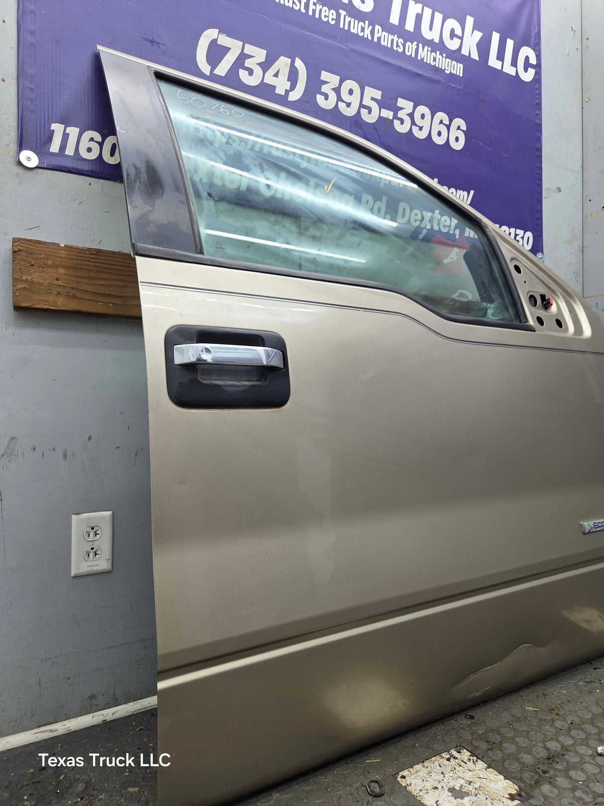 2004-2008 Ford F150 Extended/Regular Cab Passenger Side Front Door RH