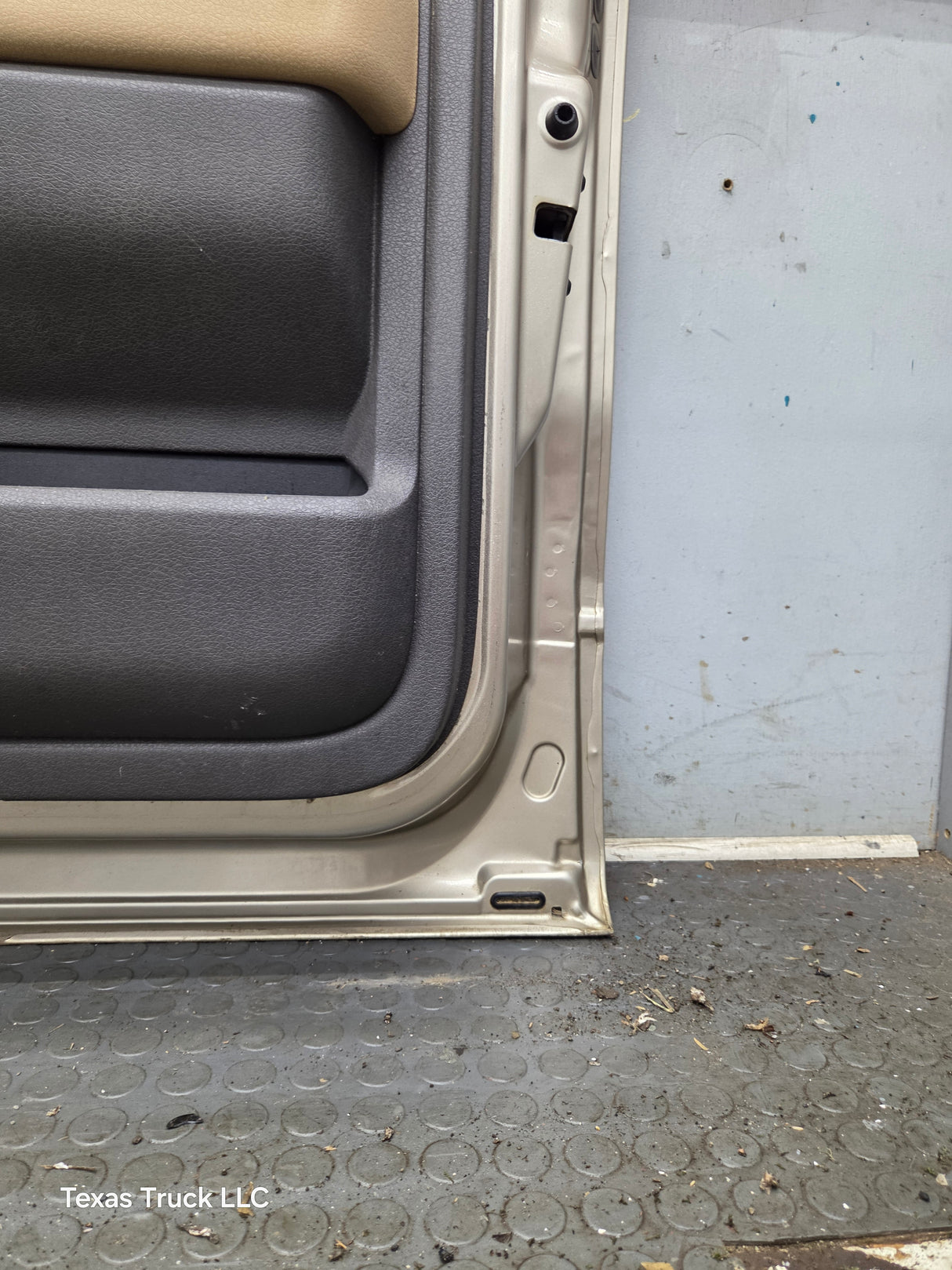 2004-2008 Ford F150 Extended/Regular Cab Passenger Side Front Door RH